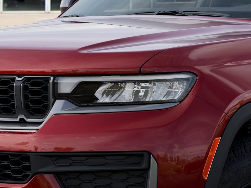 New 2026 Jeep Grand Cherokee Altitude AWD/4WD image 10