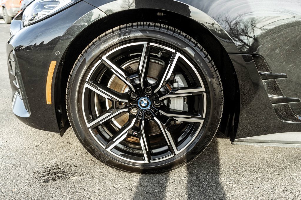 Used 2024 BMW i4 xDrive40i w/ M Sport Package image 37