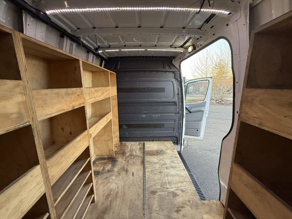 Used 2018 Mercedes-Benz Sprinter 2500 image 22