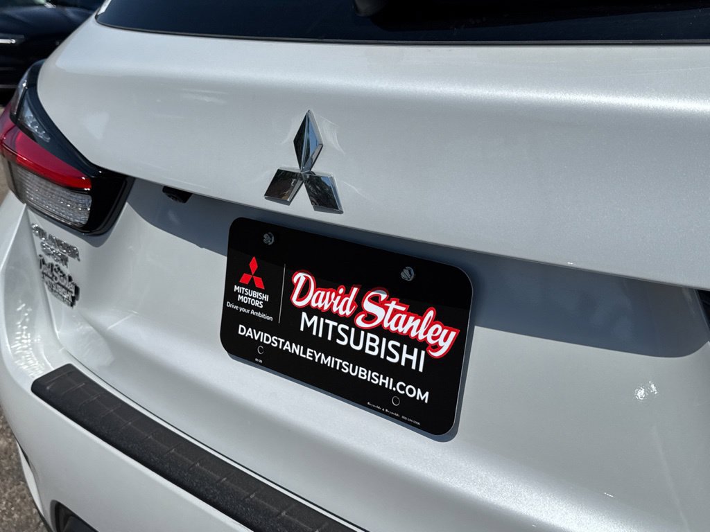 New 2027 Mitsubishi Outlander Sport SE FWD image 41