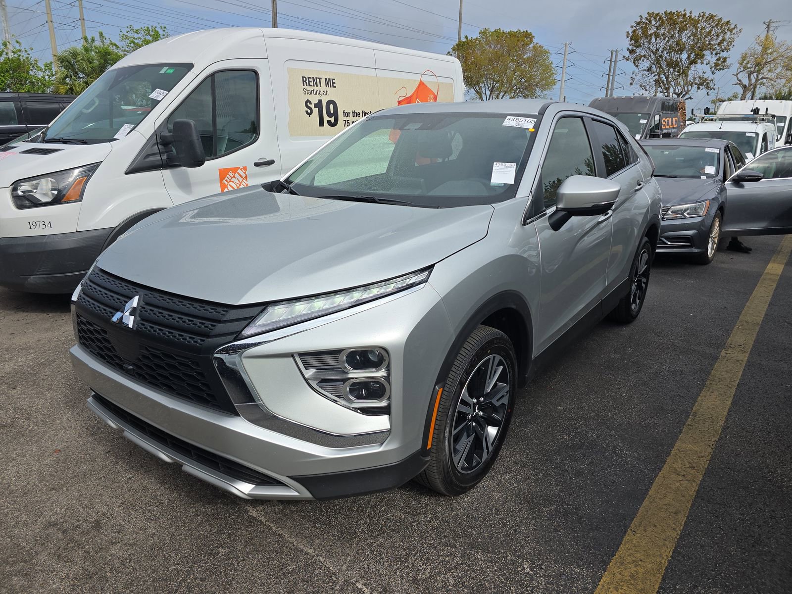 Used 2026 Mitsubishi Eclipse Cross SE image 4