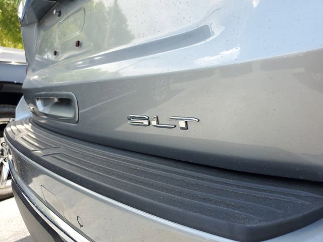 Used 2024 GMC Yukon XL SLT w/ SLT Luxury Package RWD image 8