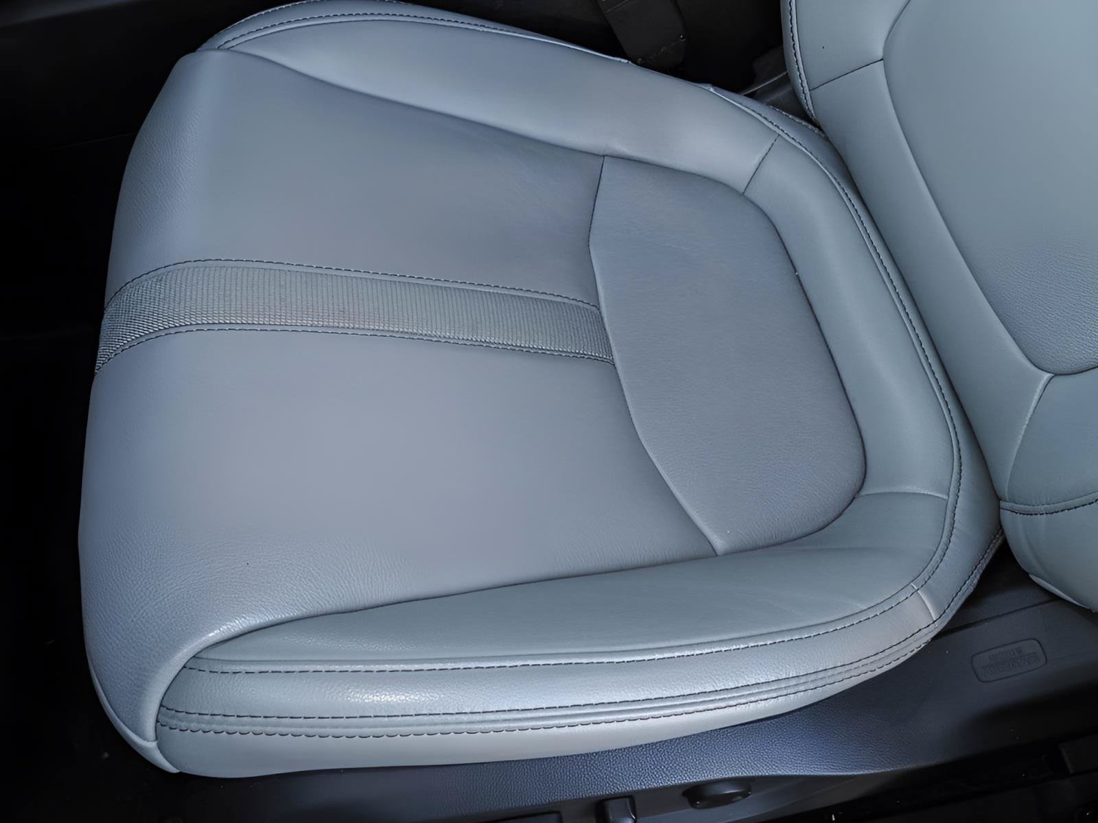 Used 2024 Honda Pilot Touring image 27