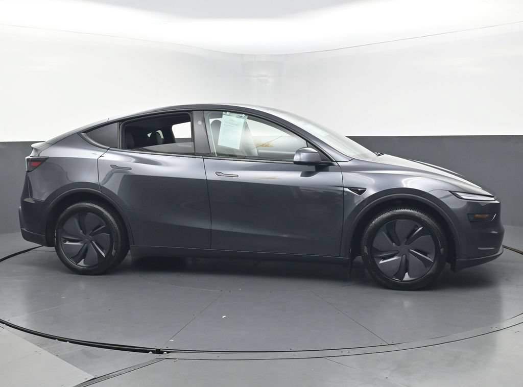 Used 2026 Tesla Model Y Long Range AWD/4WD image 5
