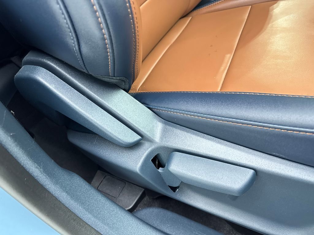 Used 2022 Ford Maverick Lariat w/ Lariat Luxury Package image 47