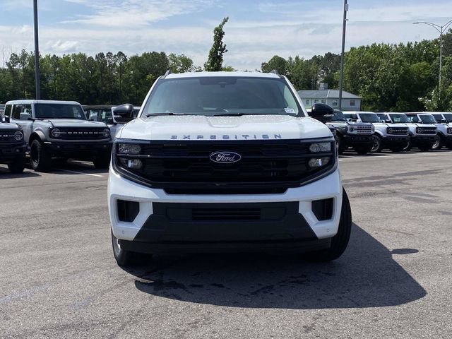 New 2026 Ford Expedition Max Active RWD image 8
