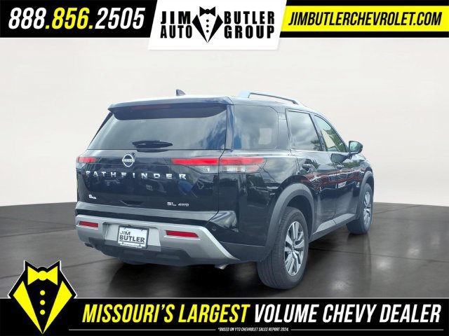 Used 2025 Nissan Pathfinder SL AWD/4WD image 25