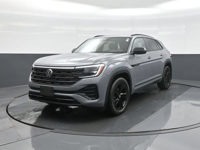 Used 2026 Volkswagen Atlas Cross Sport SEL R-Line AWD/4WD image 3