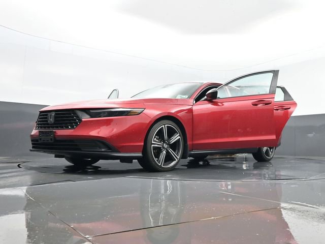 Used 2024 Honda Accord Sport image 32