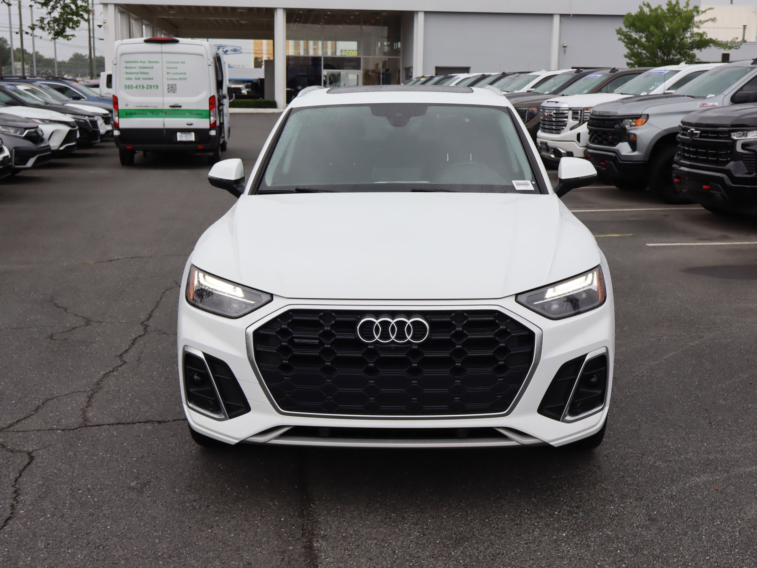 Used 2022 Audi Q5 2.0T Premium Plus AWD/4WD image 3
