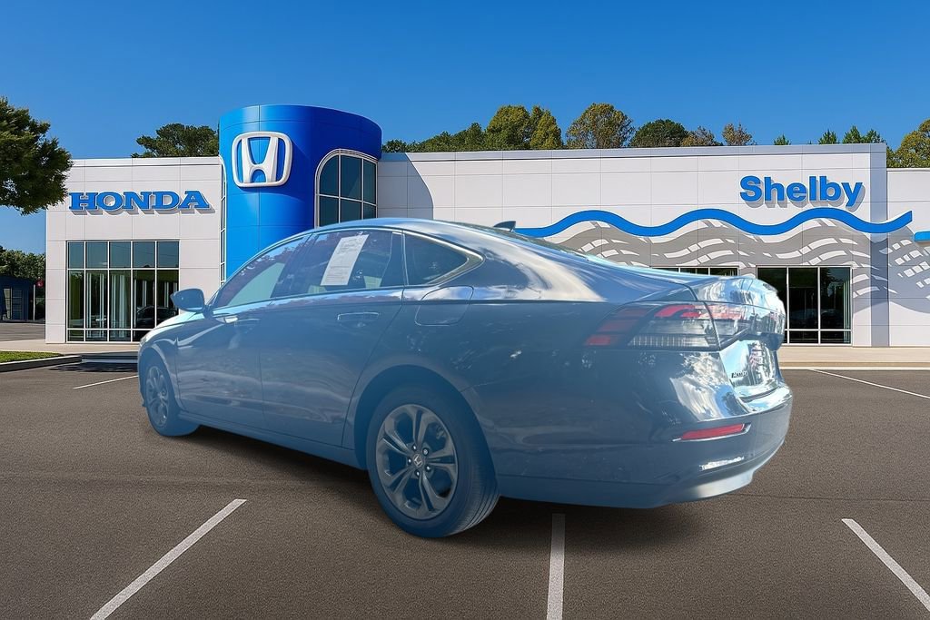 Used 2023 Honda Accord EX image 6