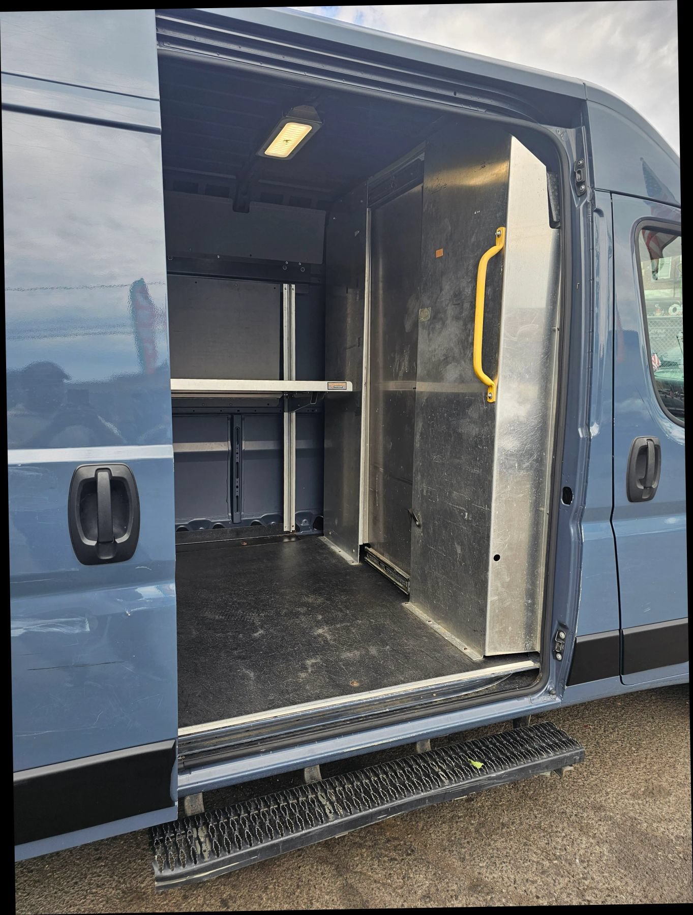 Used 2019 RAM ProMaster 3500 FWD image 8