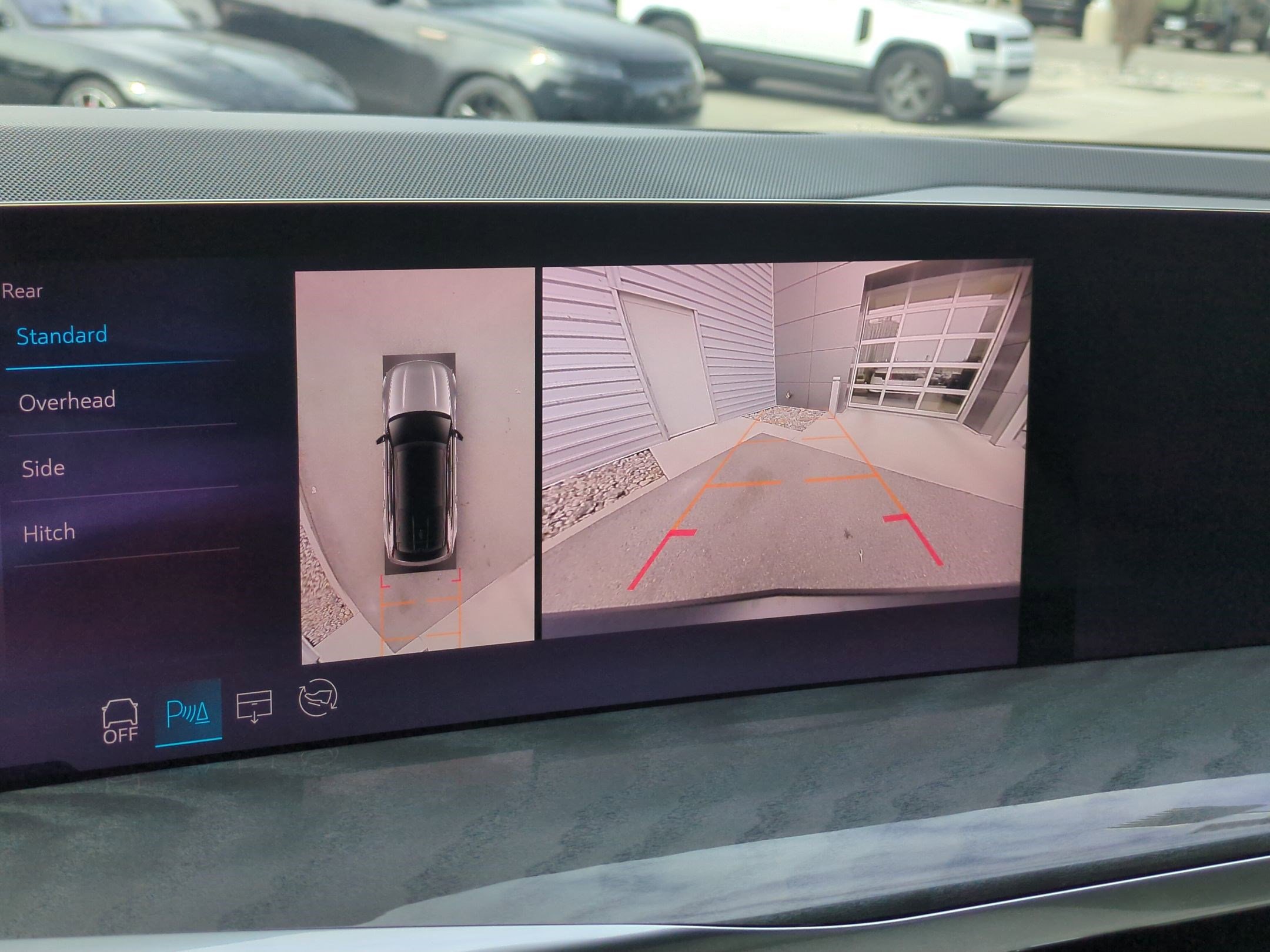 Used 2025 Cadillac Escalade IQ Sport 1 w/ Smart Trailering package image 24