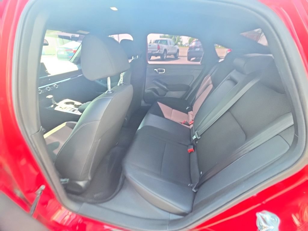 Used 2025 Honda Civic Sport image 25