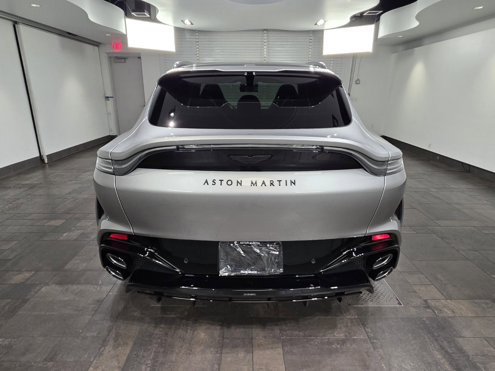 New 2026 Aston Martin DBX S image 28