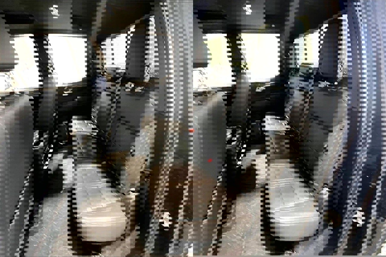 Used 2022 Chevrolet Silverado 1500 High Country w/ High Country Premium Package image 24