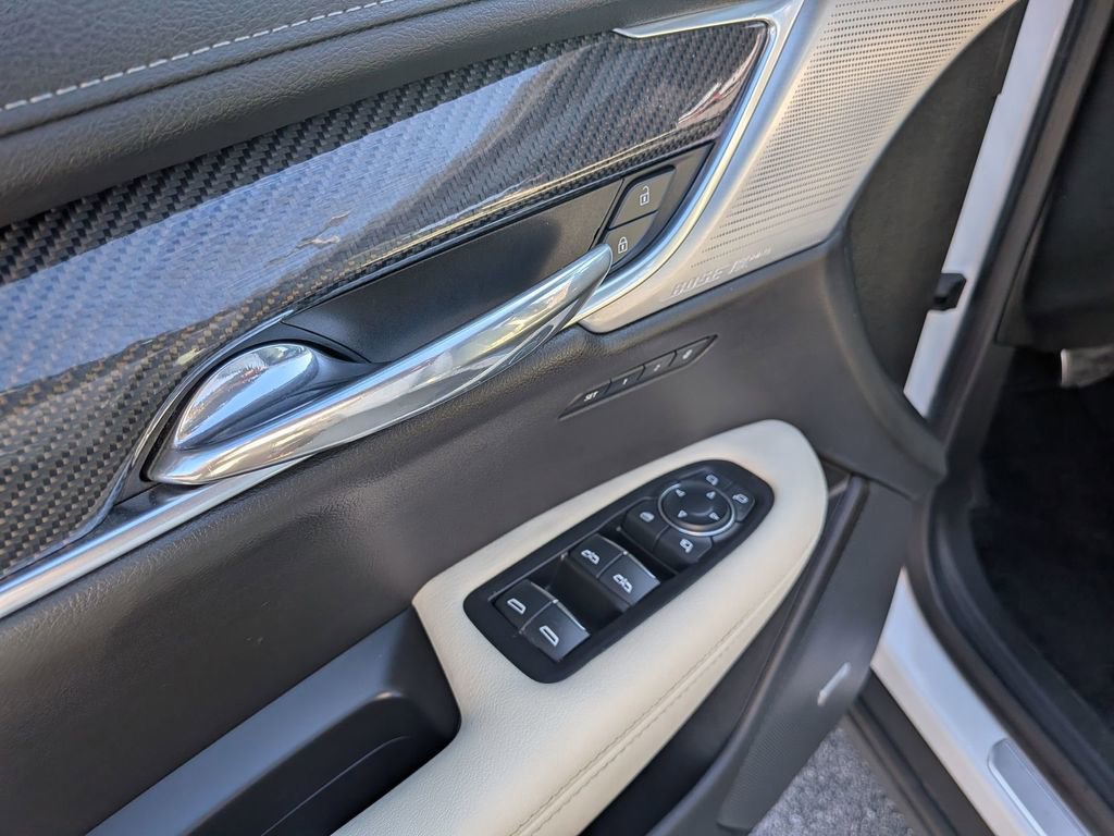 Certified 2024 Cadillac XT6 Sport w/ Technology Package image 11