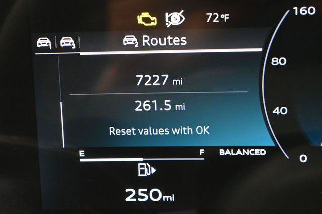 Certified 2025 Audi Q5 Premium Plus w/ Premium Plus AWD/4WD image 18