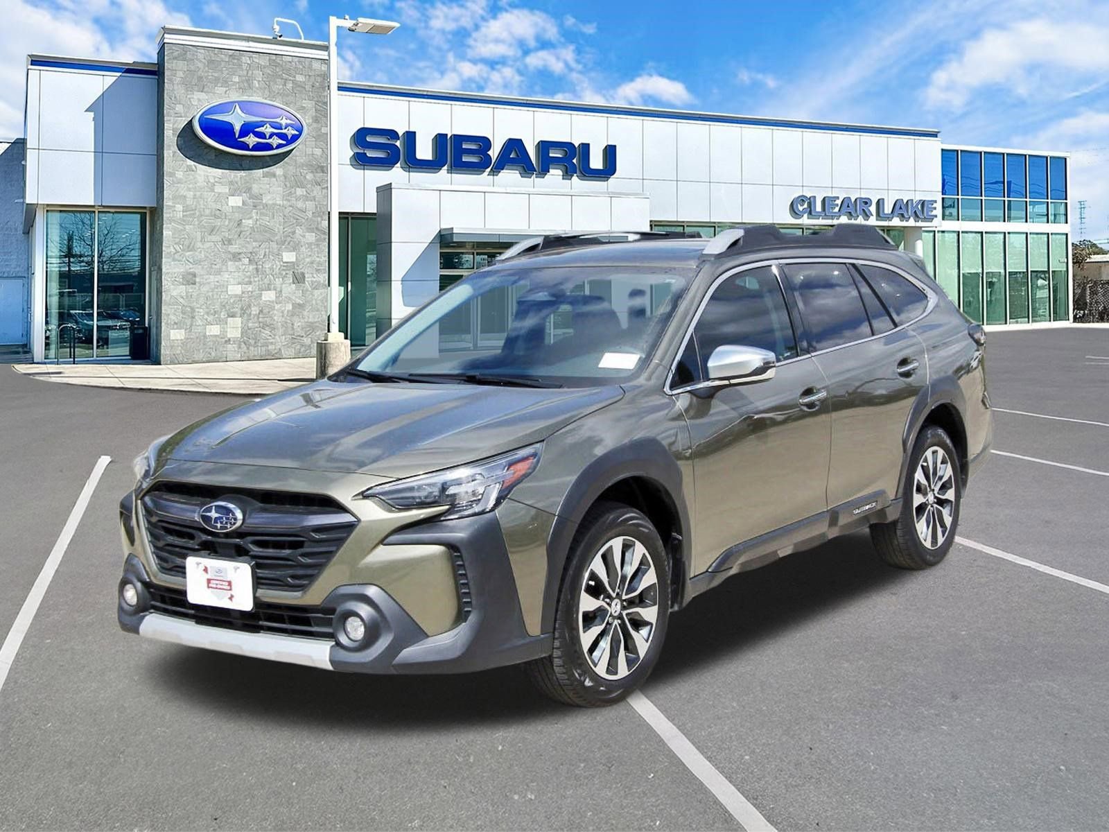 Used 2024 Subaru Outback Touring XT image 3