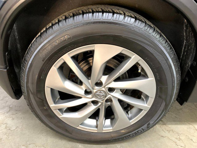 Used 2015 Nissan Rogue SL image 65