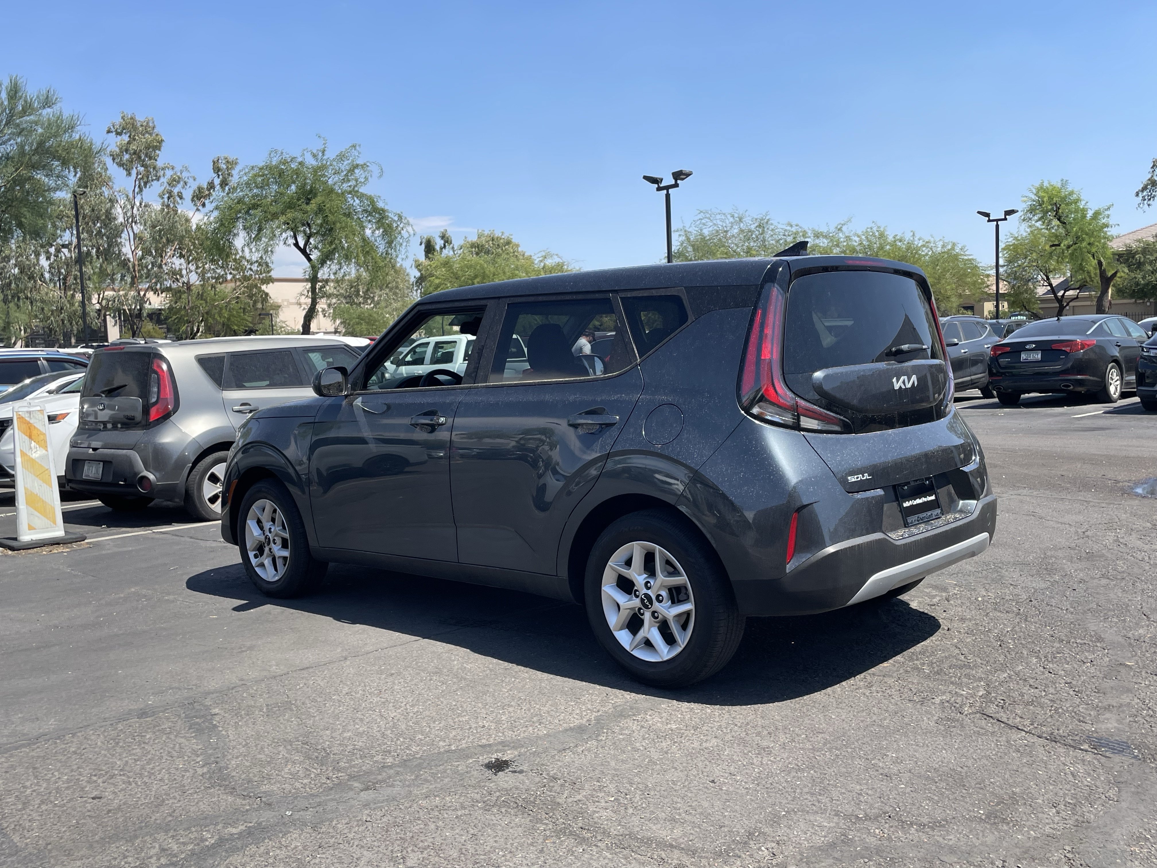 Certified 2025 Kia Soul S FWD image 4