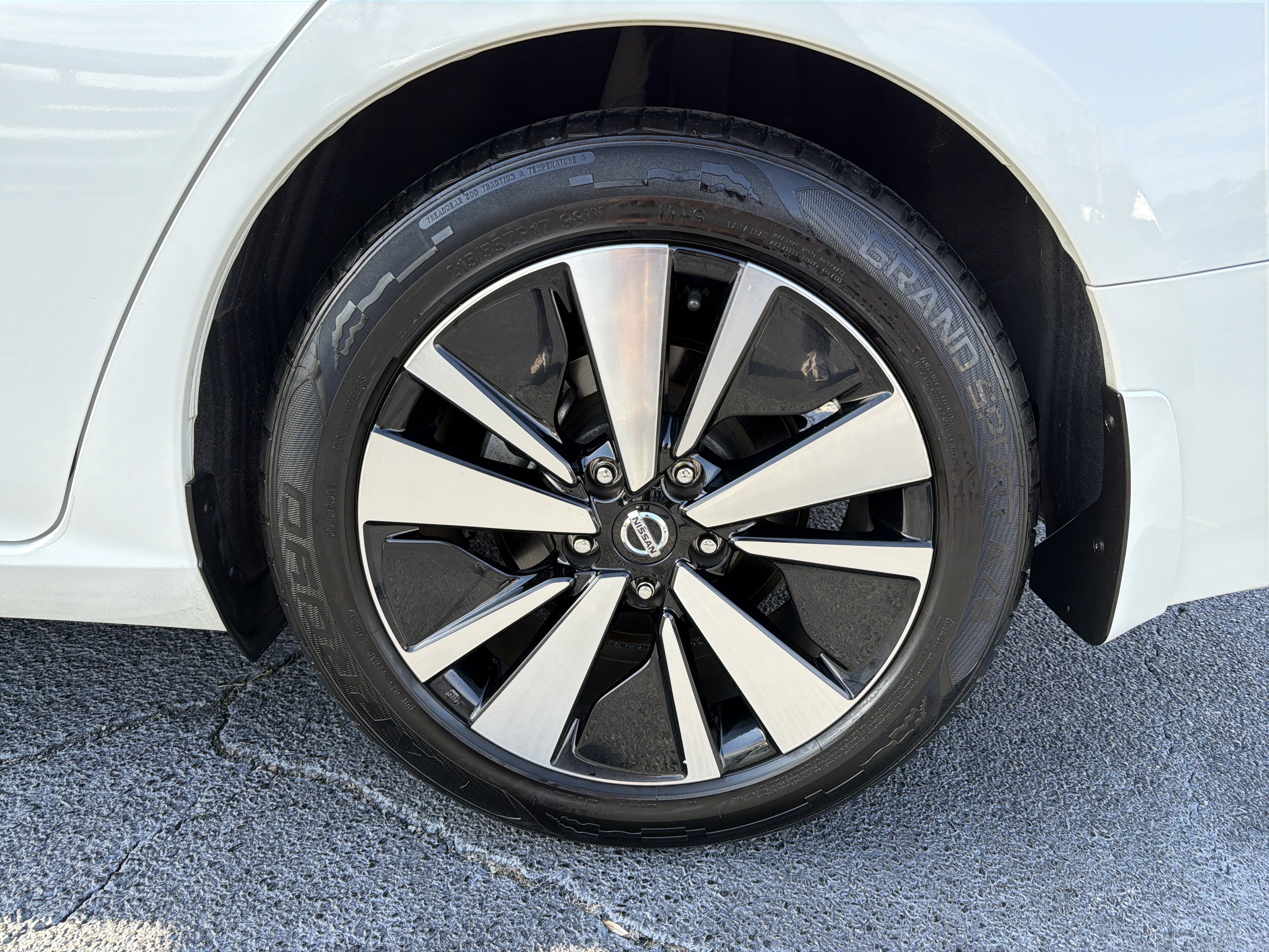 Used 2021 Nissan Altima 2.5 SV image 18