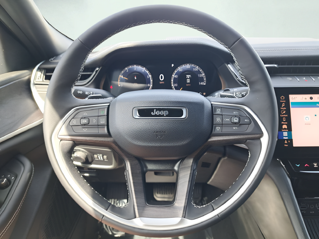 New 2026 Jeep Grand Cherokee Altitude AWD/4WD image 18