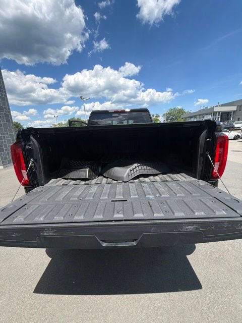 Used 2021 GMC Sierra 2500 AT4 w/ AT4 Preferred Package AWD/4WD image 17