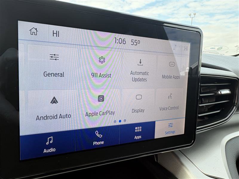 Used 2022 Ford Explorer XLT image 25