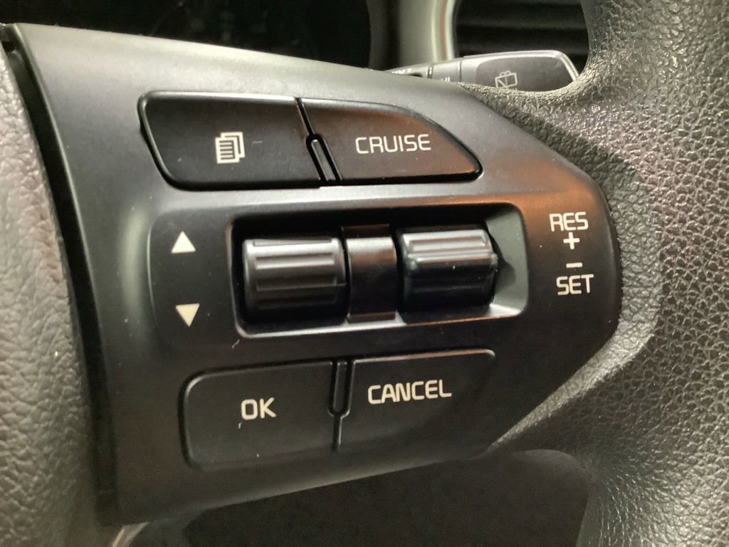 Used 2016 Kia Sorento LX image 14