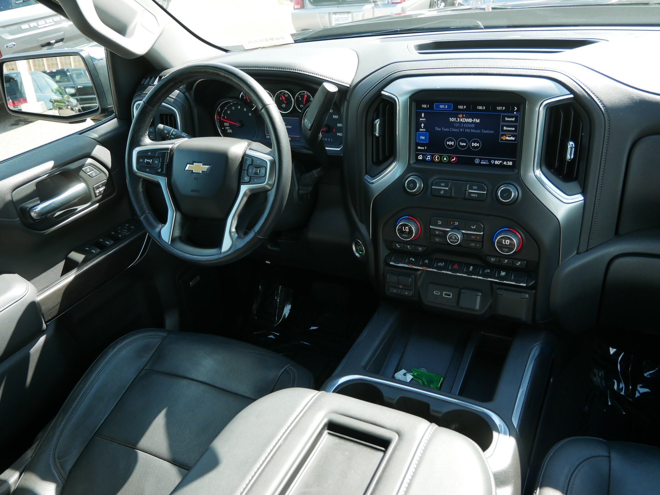 Used 2020 Chevrolet Silverado 1500 LTZ w/ LTZ Plus Package AWD/4WD image 9