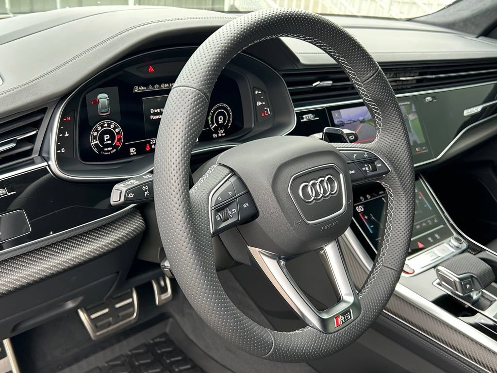 Used 2026 Audi RS Q8 performance AWD/4WD image 17