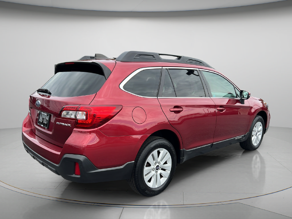 Used 2019 Subaru Outback 2.5i Premium AWD/4WD image 7