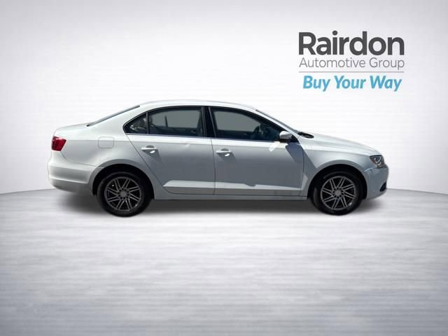 Used 2014 Volkswagen Jetta TDI FWD image 8