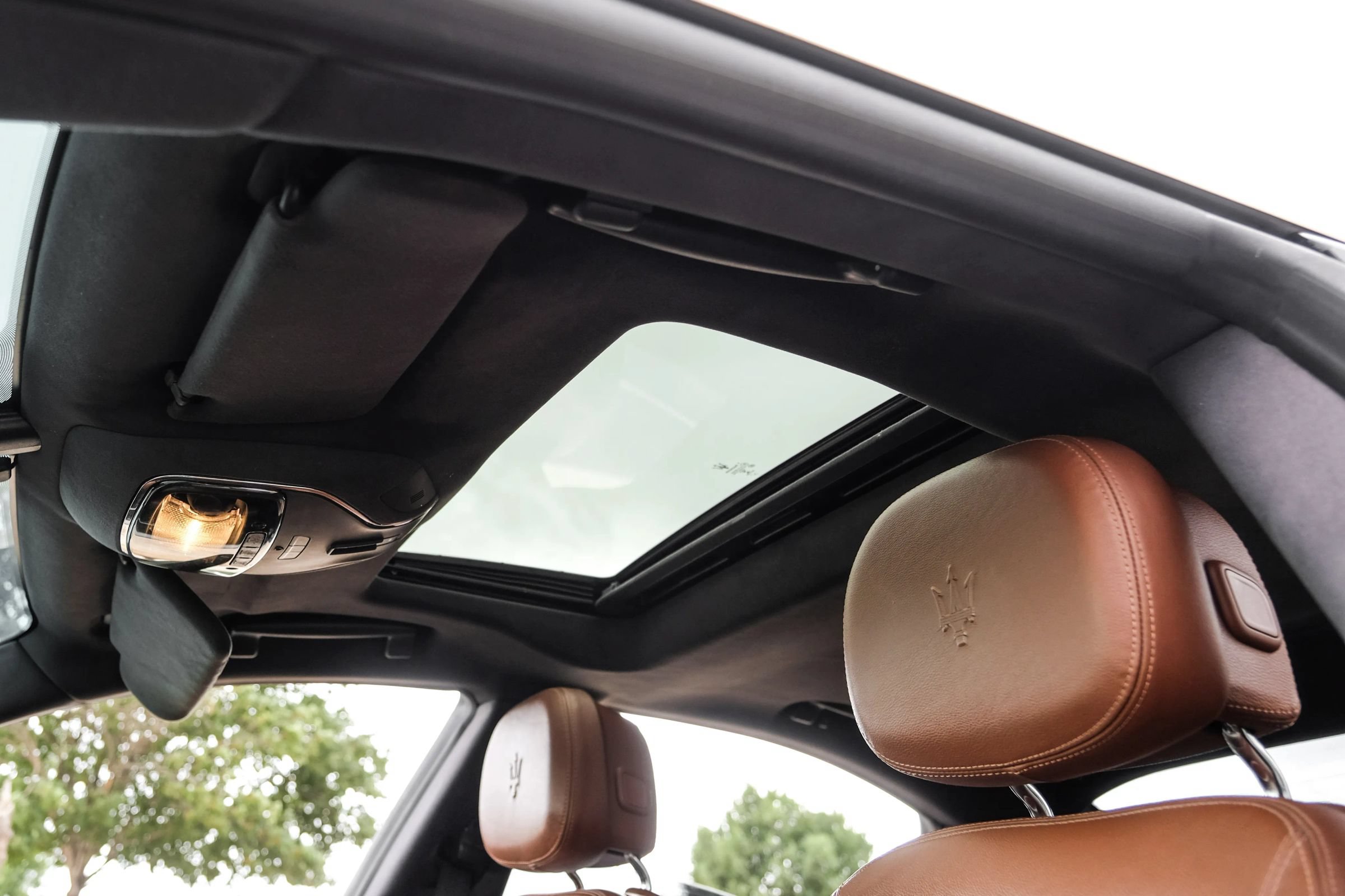 Used 2015 Maserati Ghibli S Q4 AWD/4WD image 5