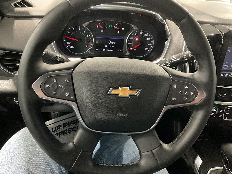 Used 2023 Chevrolet Traverse LT AWD/4WD image 12