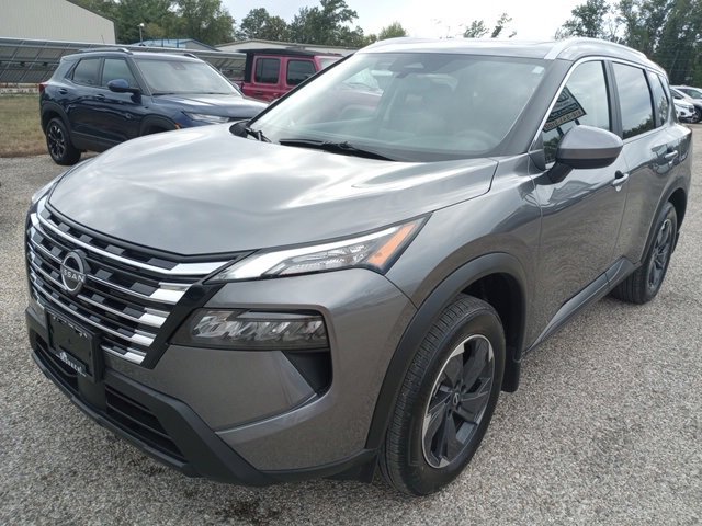 Certified 2025 Nissan Rogue SV w/ SV Premium Package image 7