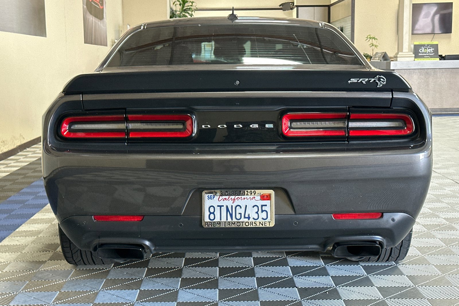 Used 2020 Dodge Challenger SRT Hellcat RWD image 5