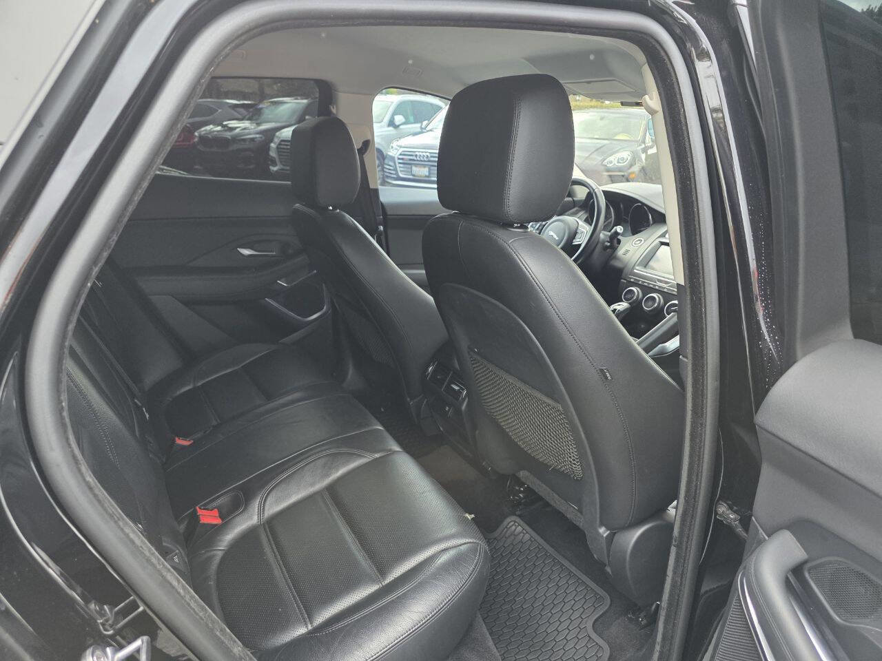 Used 2019 Jaguar E-PACE SE image 13