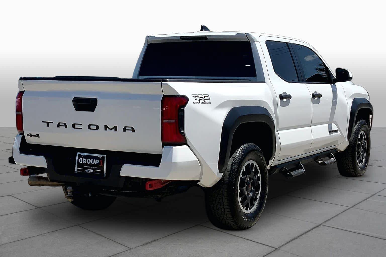 Used 2025 Toyota Tacoma TRD Off-Road AWD/4WD image 13