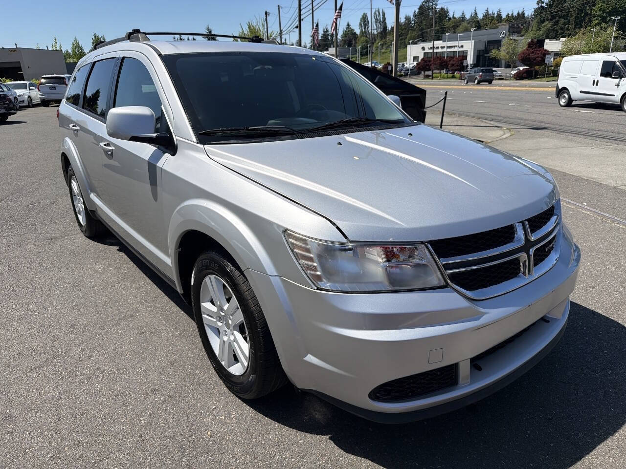 Used 2012 Dodge Journey FWD image 9