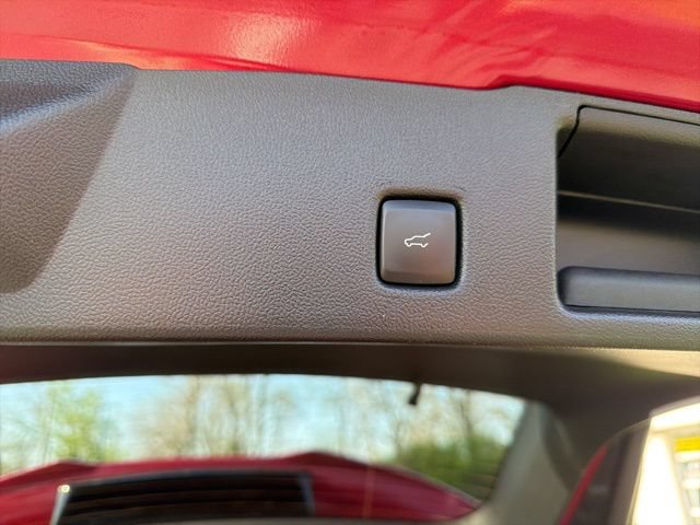 Used 2023 Ford Escape ST-Line w/ Tech Pack #1 AWD/4WD image 13