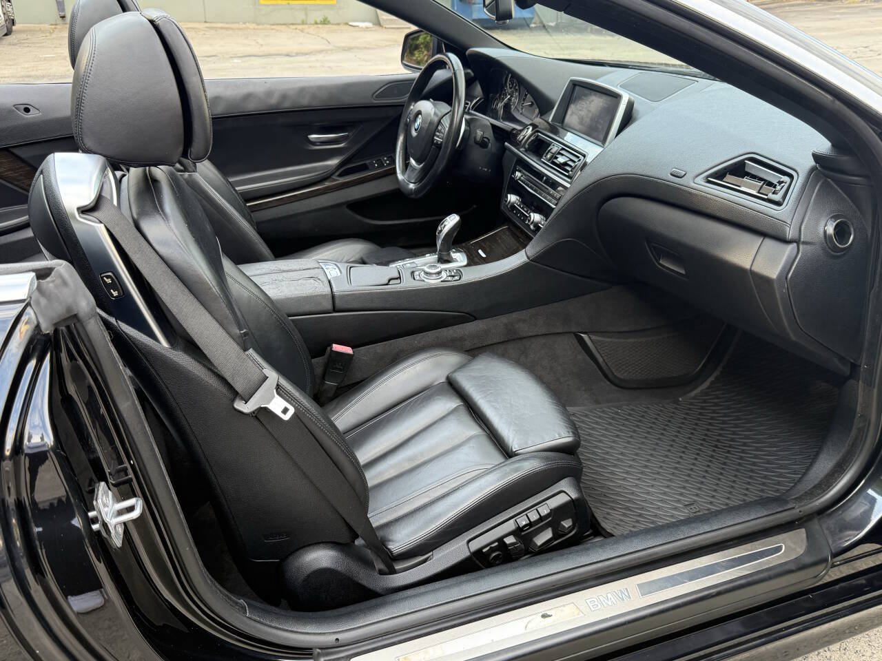 Used 2013 BMW 650i xDrive Convertible w/ Cold Weather Pkg AWD/4WD image 21