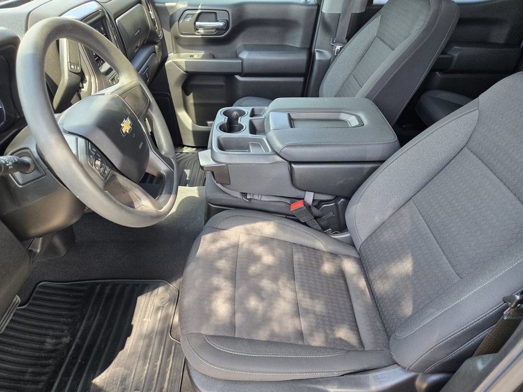Used 2023 Chevrolet Silverado 1500 Custom AWD/4WD image 9
