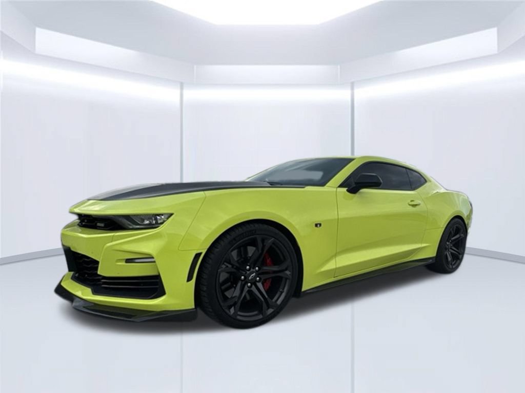 Used 2021 Chevrolet Camaro SS RWD image 41