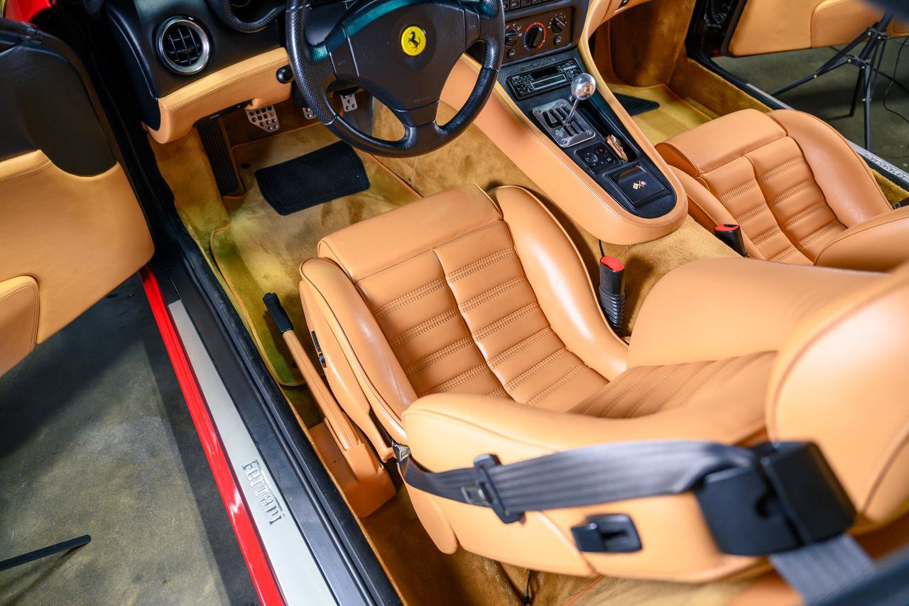 Used 1999 Ferrari 550 Maranello Coupe image 39