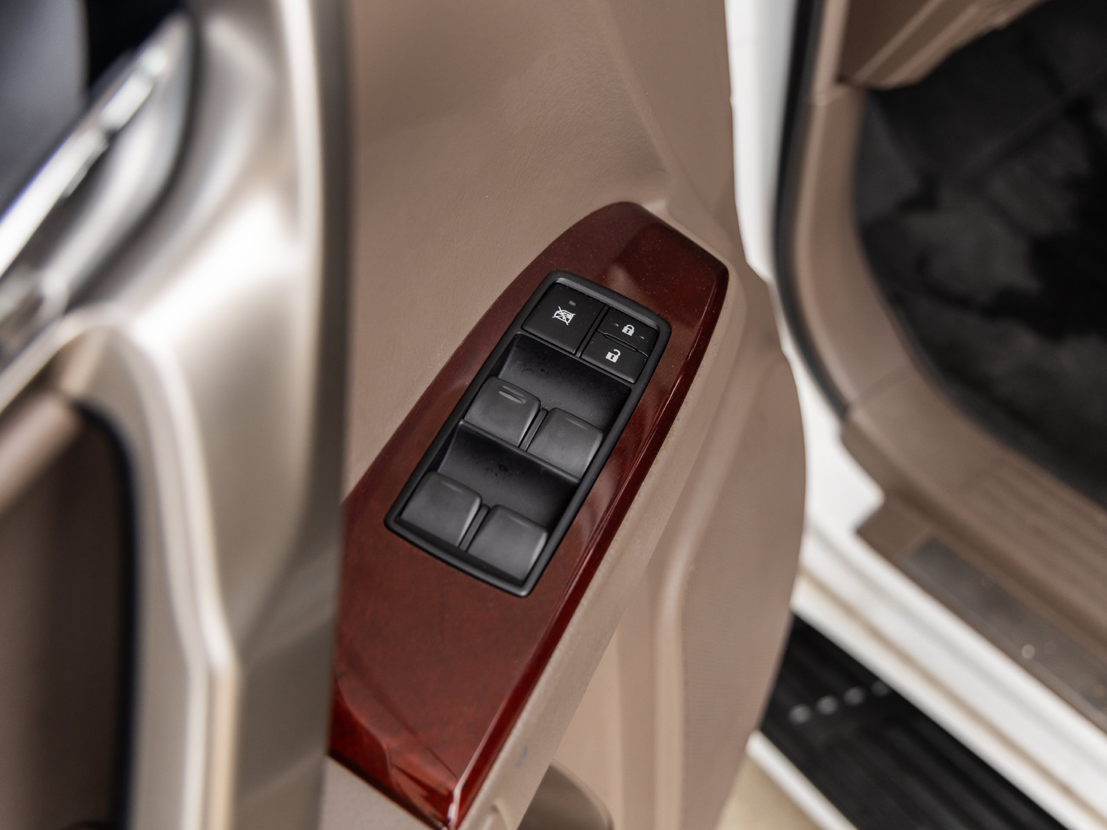 Used 2019 Lexus GX 460 Luxury AWD/4WD image 21