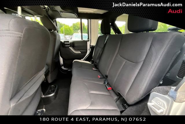 Used 2015 Jeep Wrangler Unlimited Sport w/ Quick Order Package 24S AWD/4WD image 18