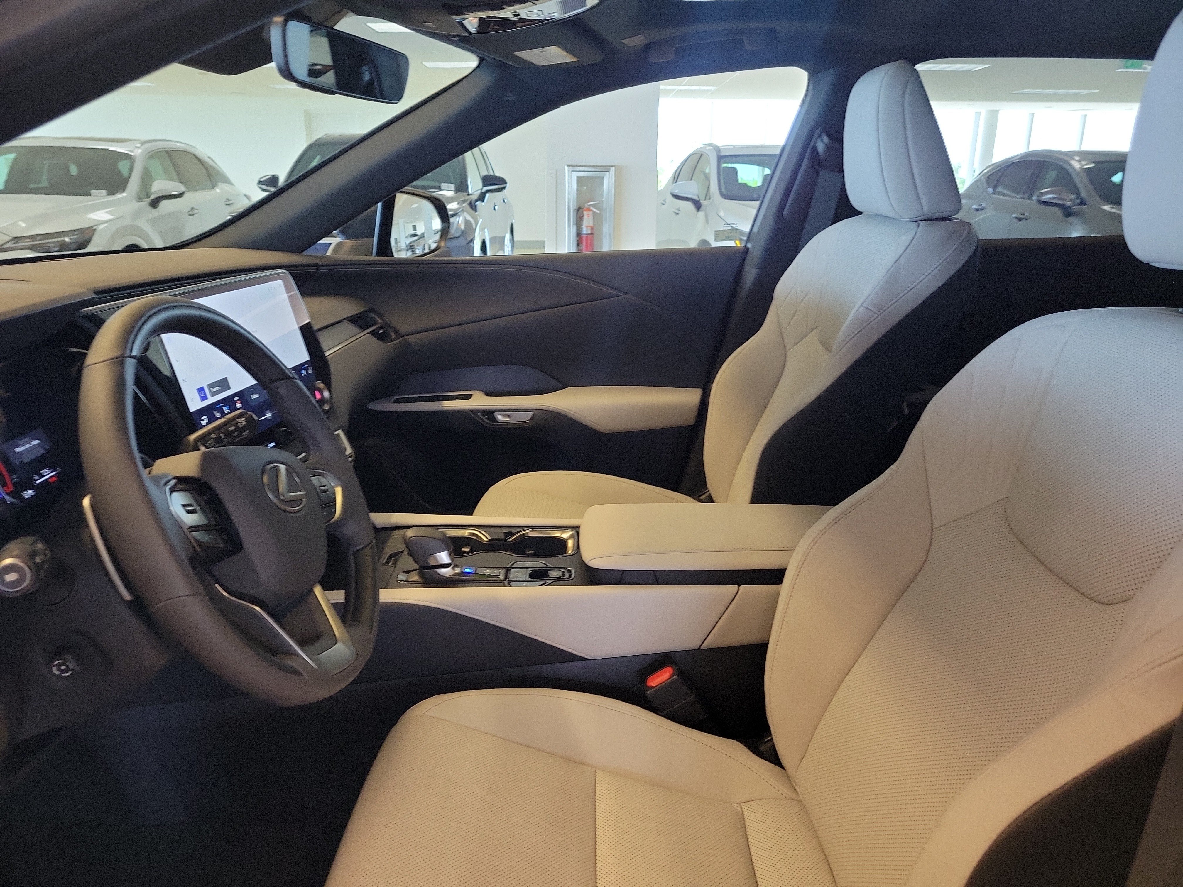 New 2026 Lexus RX 500h F Sport AWD/4WD image 23
