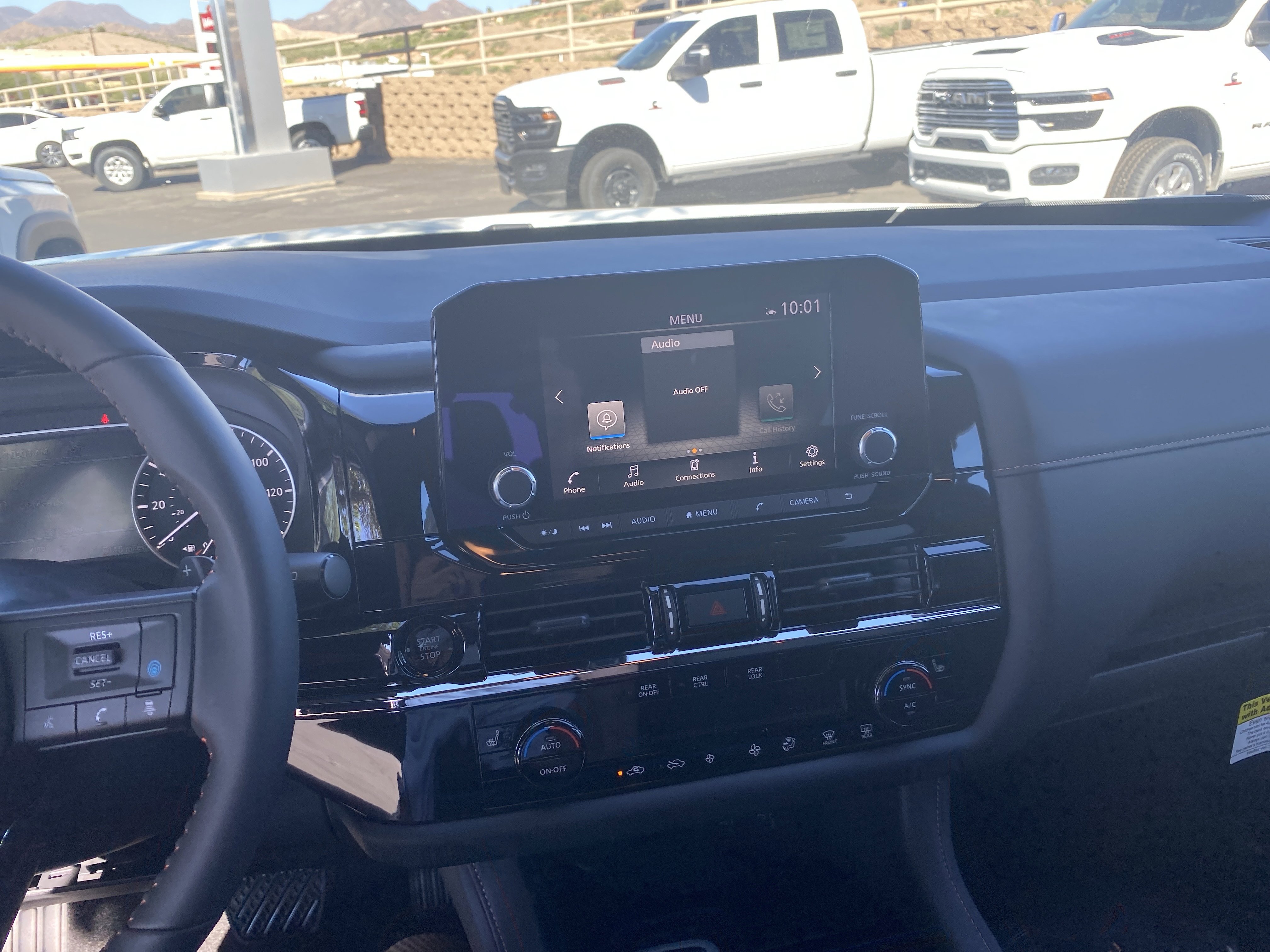 New 2025 Nissan Pathfinder Rock Creek image 13